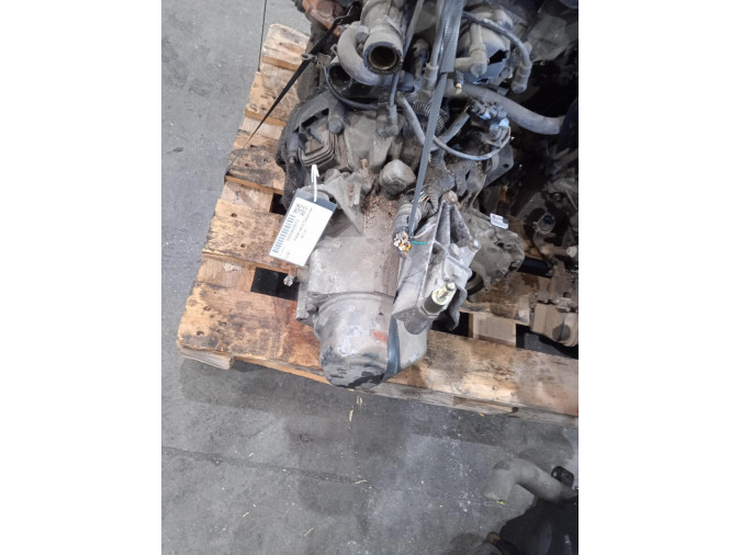 CAJA CAMBIOS RENAULT CLIO 1994