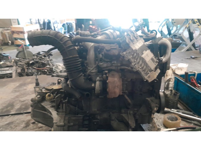 MOTOR CON ACCESORIOS Y CAJA DE CAMBIOS RENAULT GRAND SCÉNIC 2007