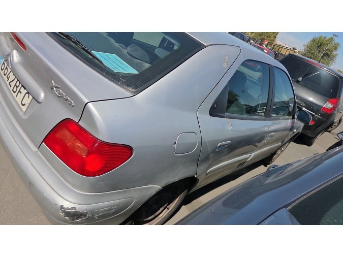 FARO DELANTERO DERECHO CITROEN XSARA 2001