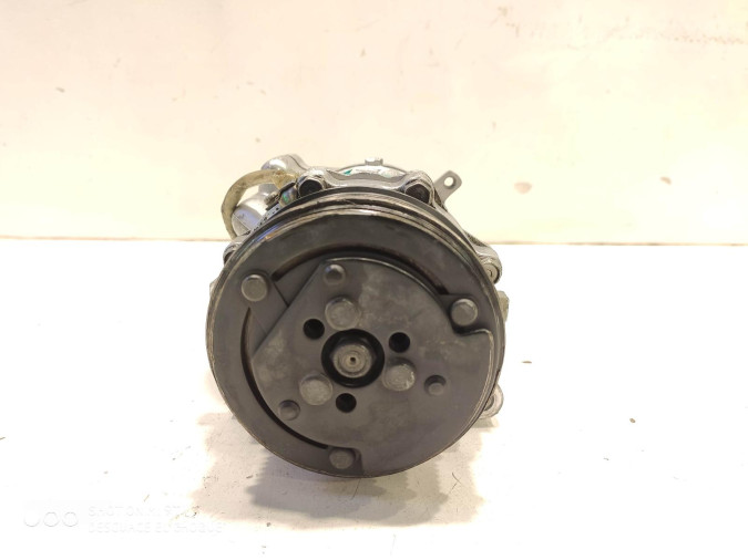 COMPRESOR AIRE ACONDICIONADO VOLKSWAGEN POLO 1997