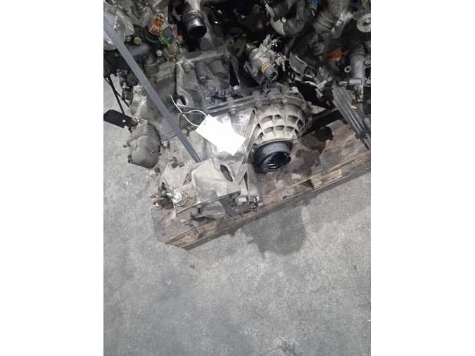 CAJA CAMBIOS RENAULT LAGUNA 2000