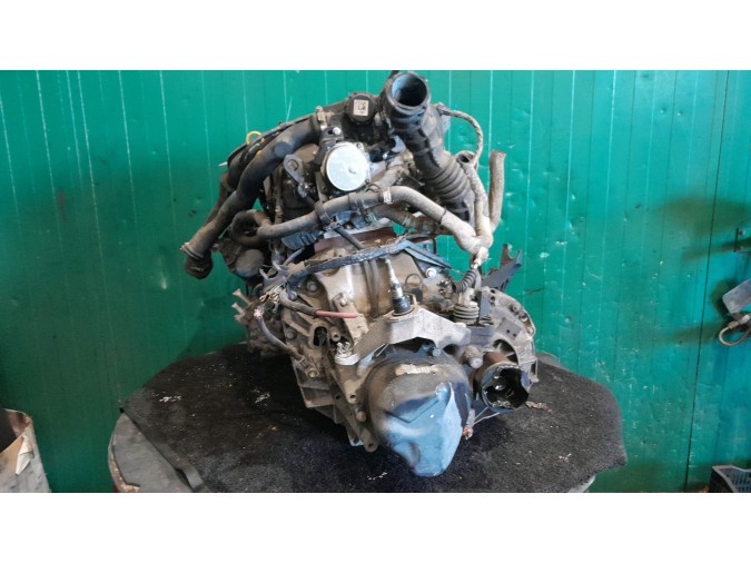 Motor RENAULT CLIO 2010