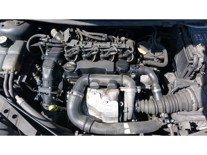 Cerradura guantera FORD FOCUS 2006