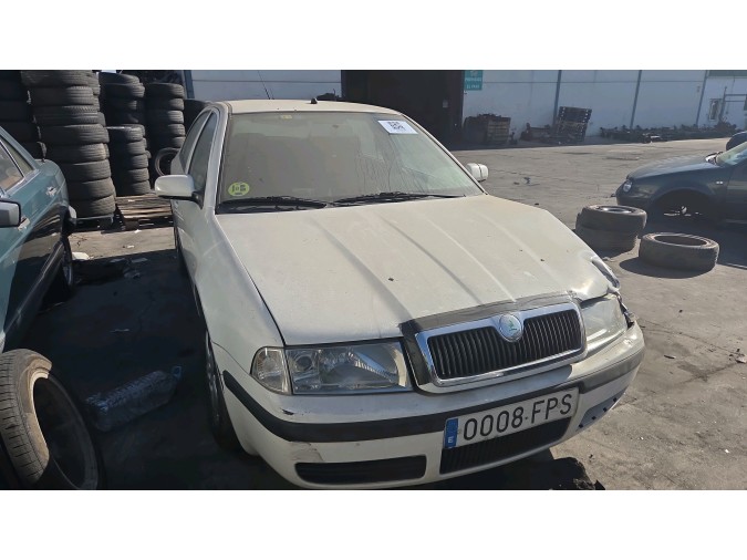 CERRADURA PUERTA TRASERA DERECHA SKODA OCTAVIA 2007