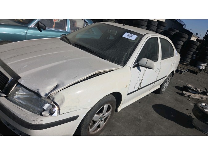 ELEVALUNAS TRASERO DERECHO SKODA OCTAVIA 2007
