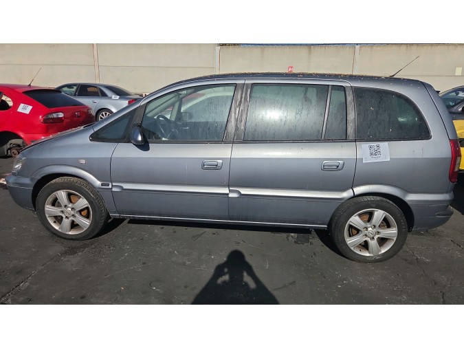 REJILLA PARAGOLPES DELANTERO OPEL ZAFIRA 2004