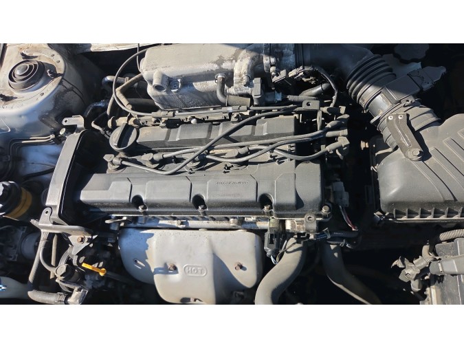 FARO DELANTERO DERECHO HYUNDAI ELANTRA 2004