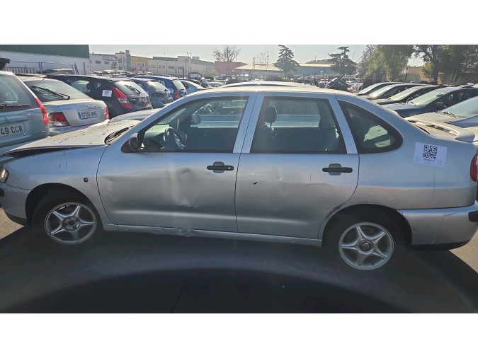 CENTRALITA MOTOR UCE SEAT CORDOBA 2002