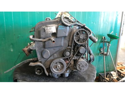 Motor VOLVO S60 2003