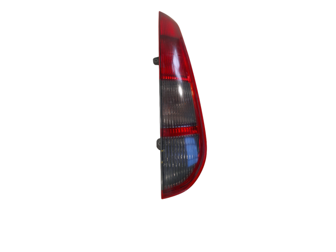 PILOTO TRASERO DERECHO FORD FOCUS 2007