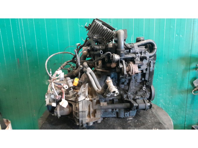 MOTOR CON ACCESORIOS SIN CAJA DE CAMBIOS RENAULT SCÉNIC 2005