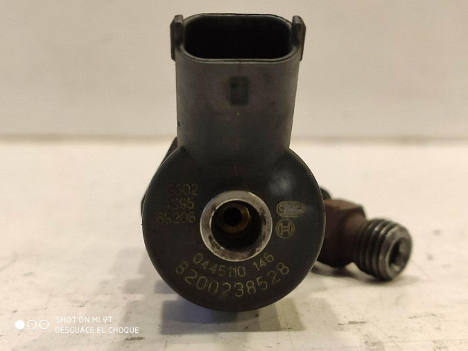 INYECTOR RENAULT MEGANE 2002