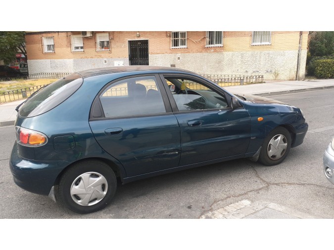 ELECTROVENTILADOR DAEWOO LANOS 2001