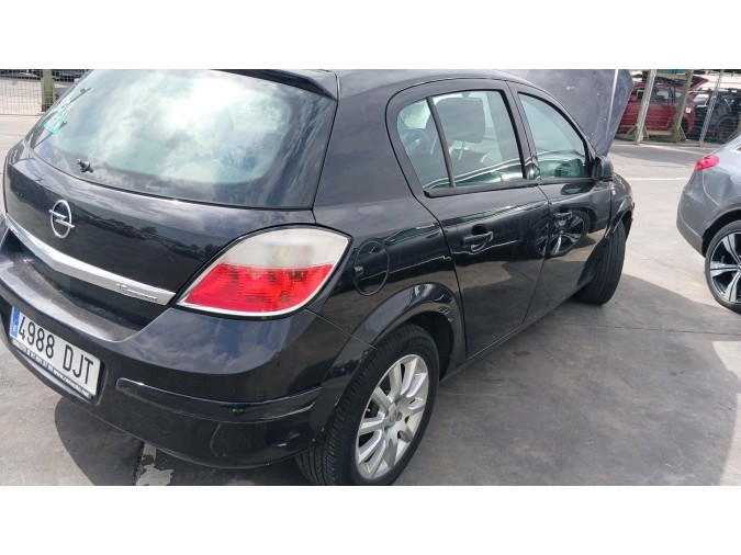 ELECTROVENTILADOR OPEL ASTRA 2005