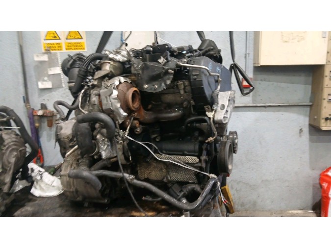 CAJA CAMBIOS MANUAL DE 6 VELOCIDADES AUDI A3 2015