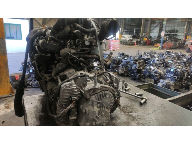 MOTOR CON ACCESORIOS Y CAJA DE CAMBIOS RENAULT CLIO