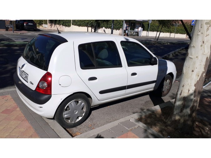 MANDO ELEVALUNAS DELANTERO IZQUIERDO RENAULT CLIO 2004