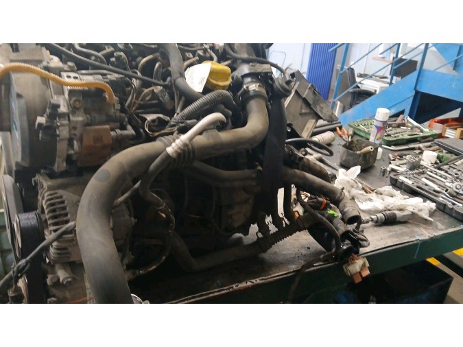 Motor RENAULT SCENIC 2005