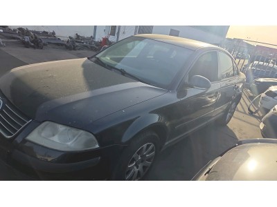 PILOTO TRASERO CENTRAL VOLKSWAGEN PASSAT 2004