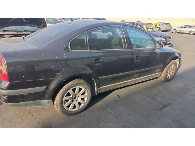 ELEVALUNAS TRASERO DERECHO VOLKSWAGEN PASSAT 2004
