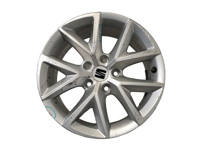 LLANTA SEAT LEON 2025