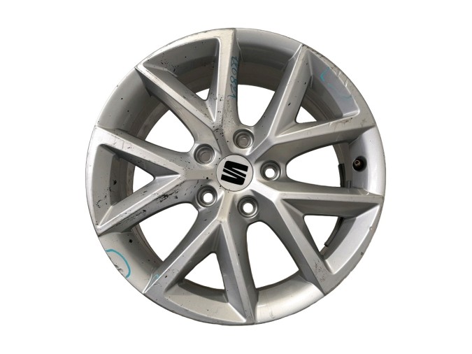 LLANTA SEAT LEON 2025