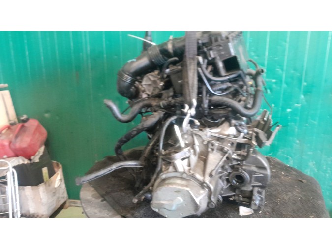 MOTOR CON ACCESORIOS Y CAJA DE CAMBIOS CITROEN XSARA PICASSO 2006