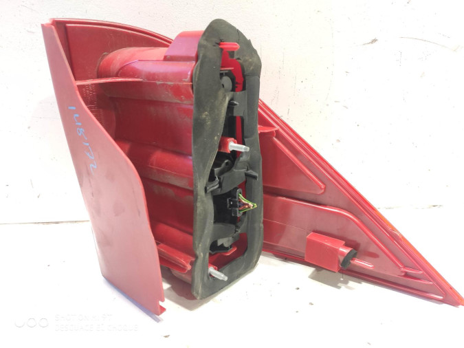 PILOTO TRASERO DERECHO PEUGEOT 1007 2005