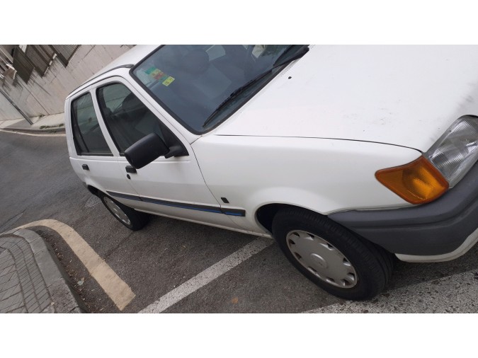 FARO DELANTERO IZQUIERDO FORD FIESTA 1992