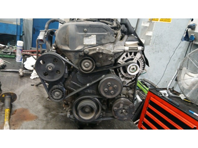 Motor FORD FOCUS 2003