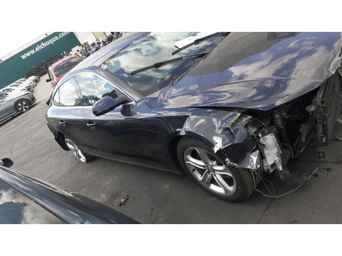 Ud control inyección AUDI A5 2012