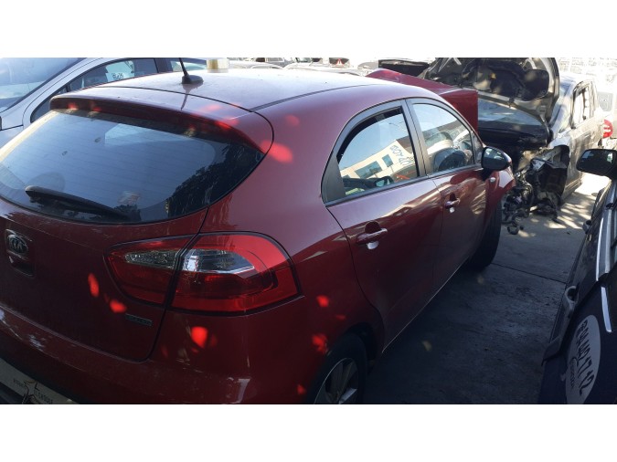 CORTE TRASERO KIA RIO 2016