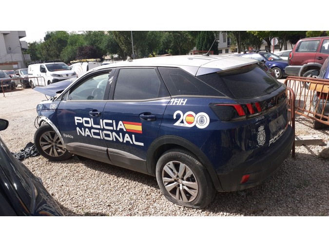 CORTE ALETA TRASERA IZQUIERDA SO PEUGEOT 3008 2016