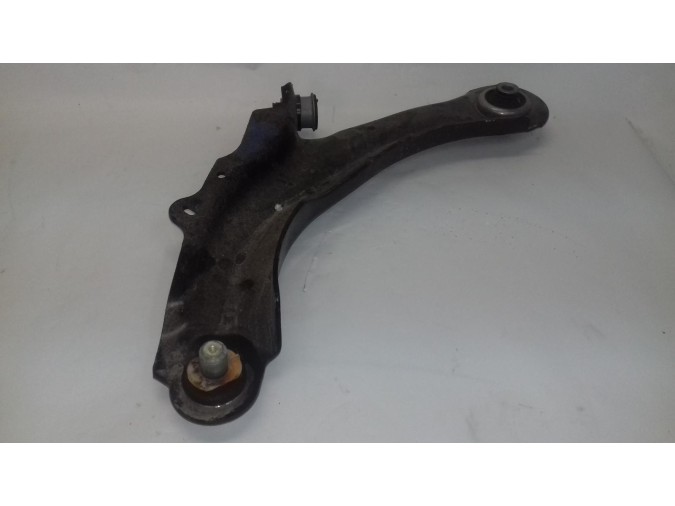 TRAPECIO INFERIOR DELANTERO IZQUIERDO RENAULT CAPTUR 2016