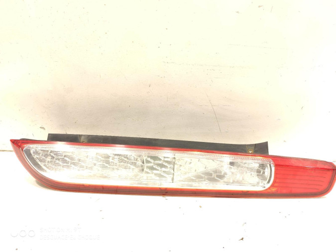 PILOTO TRASERO DERECHO FORD FOCUS 2008