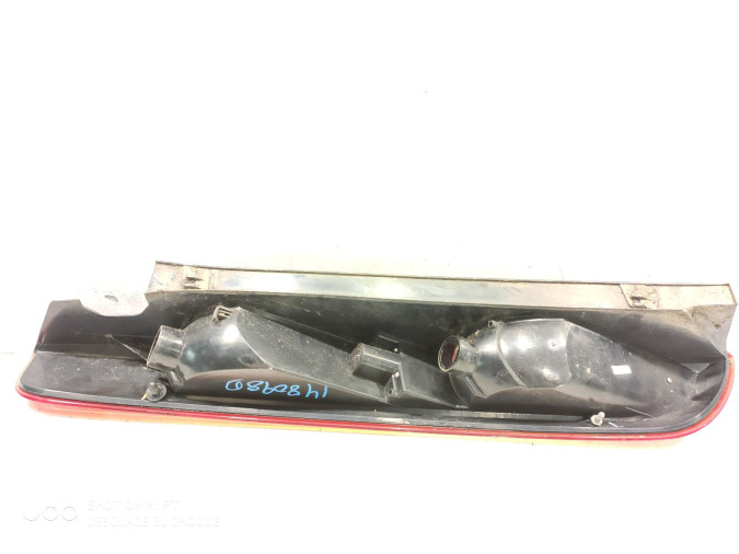 PILOTO TRASERO DERECHO FORD FOCUS 2008