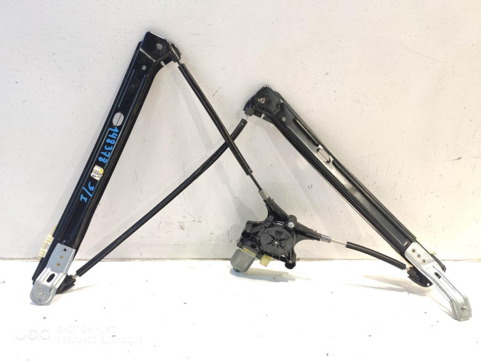 ELEVALUNAS DELANTERO IZQUIERDO SEAT ATECA 43105