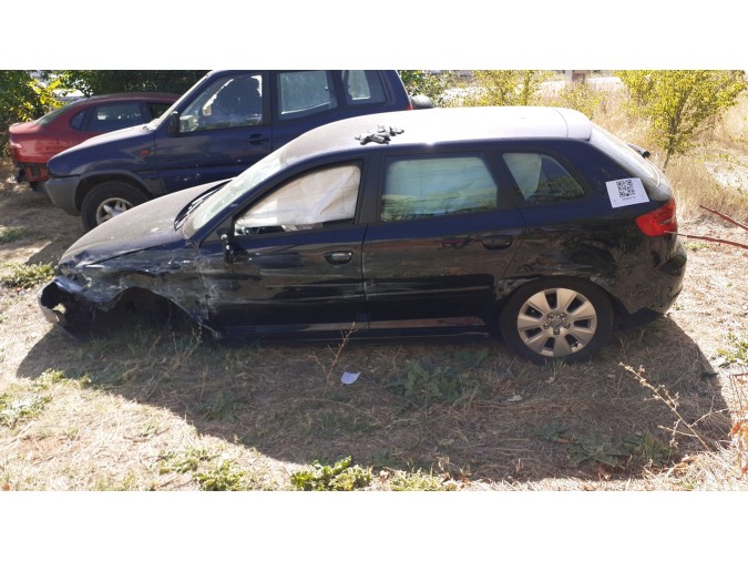 MANDO ELEVALUNAS DELANTERO DERECHO AUDI A3 2008
