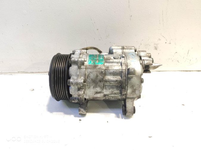 COMPRESOR AIRE ACONDICIONADO VOLKSWAGEN POLO 1999