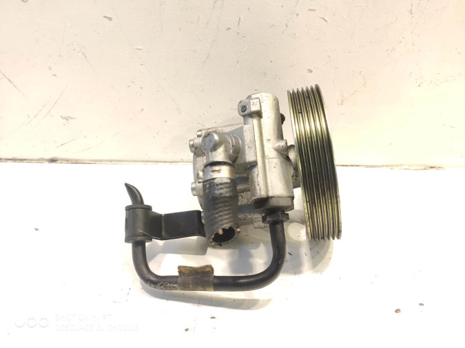 BOMBA SERVODIRECCION FORD FUSION 2002
