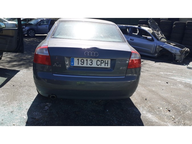 FARO DELANTERO DERECHO AUDI A4 2003