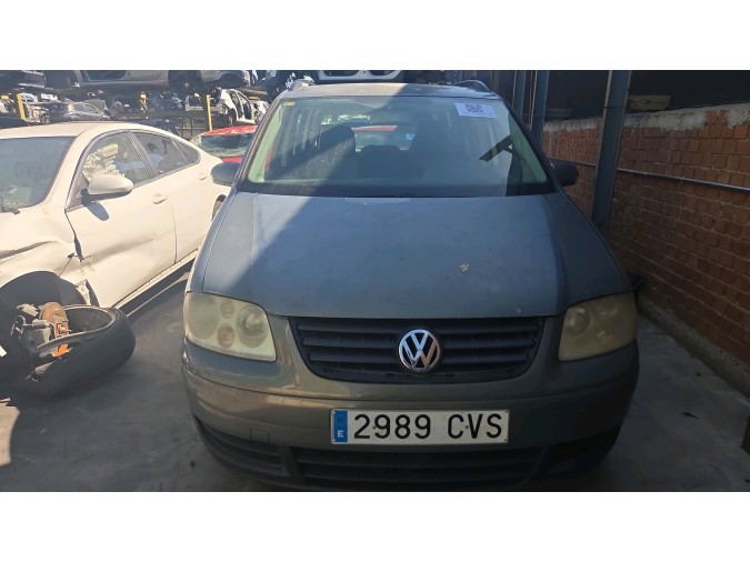 TRANSMISIÓN DELANTERA IZQUIERDA VOLKSWAGEN TOURAN 2004