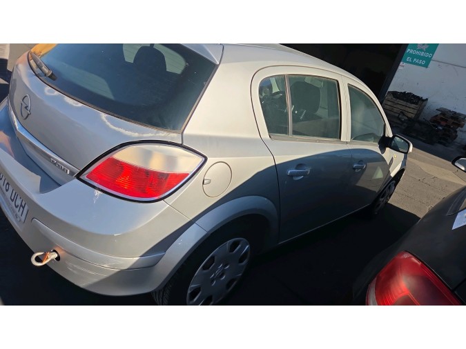 TRANSMISIÓN DELANTERA DERECHA OPEL ASTRA 2004