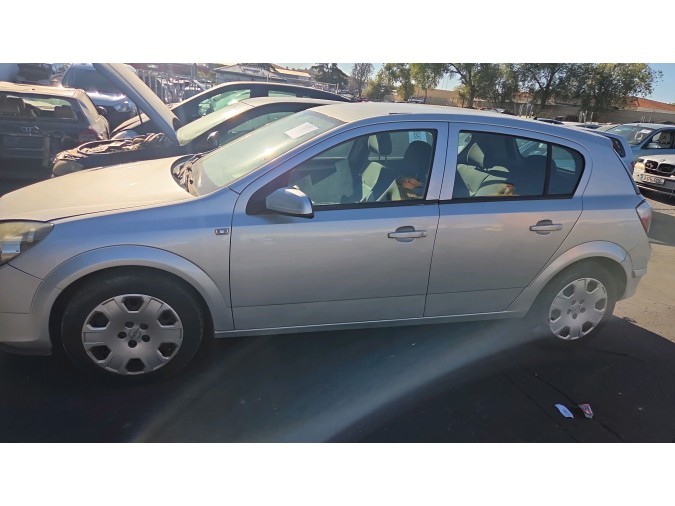 CENTRALITA MOTOR UCE OPEL ASTRA 2004
