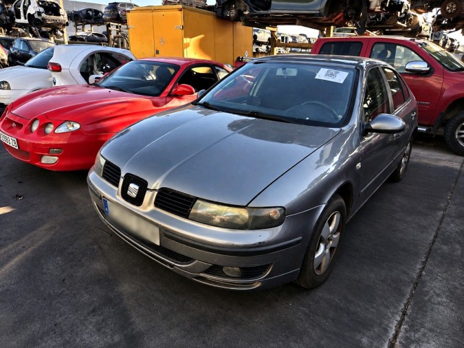 ELEVALUNAS DELANTERO DERECHO SEAT LEON 2006