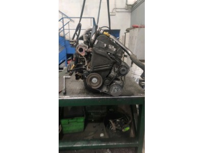 Motor RENAULT MÉGANE 2004