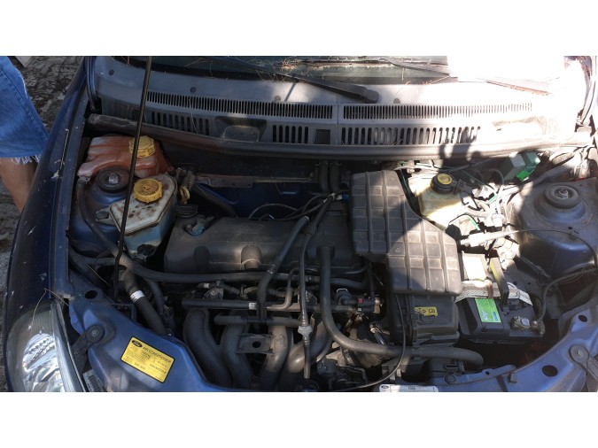 FARO DELANTERO DERECHO FORD KA 2005