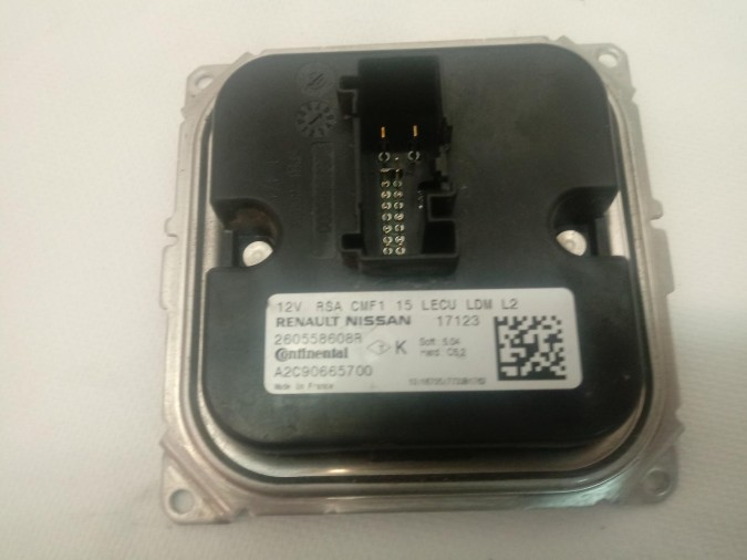BALASTRO DE FARO SO FORD CAPTUR 2016