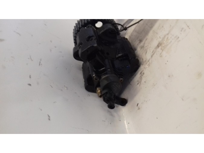 BOMBA INYECCION FIAT STILO 2001