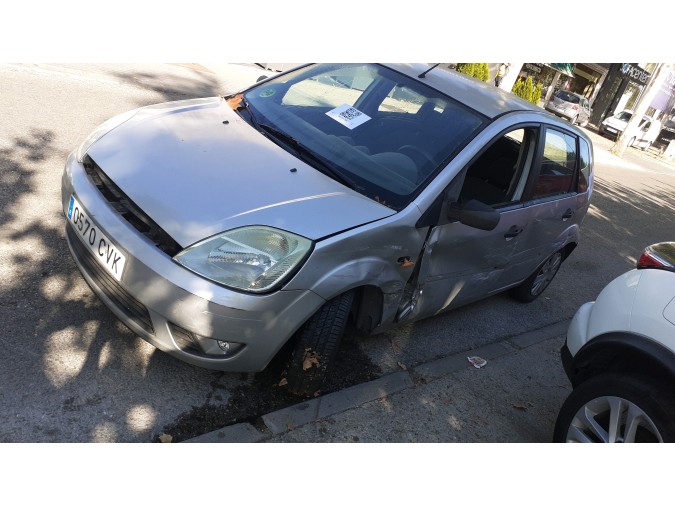 FARO DELANTERO IZQUIERDO FORD FIESTA 2004